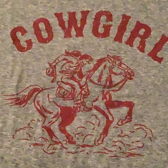 NWOT grey Cowgirl crop top - Picture 2 of 2